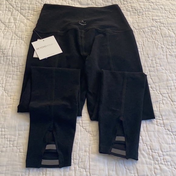 NWT Beyond Yoga Cut Corners Spacedye High Legging - Picture 4 of 7